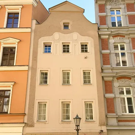 Rynek Heritage By Bookinghost شقة